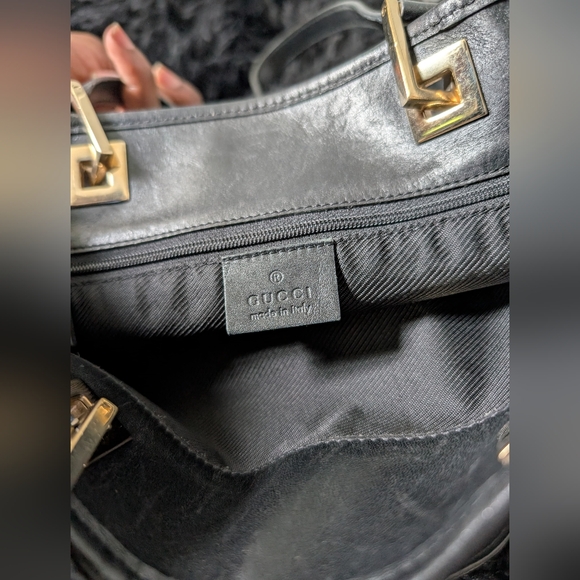 Gucci  Signature Tote - Picture 2 of 8